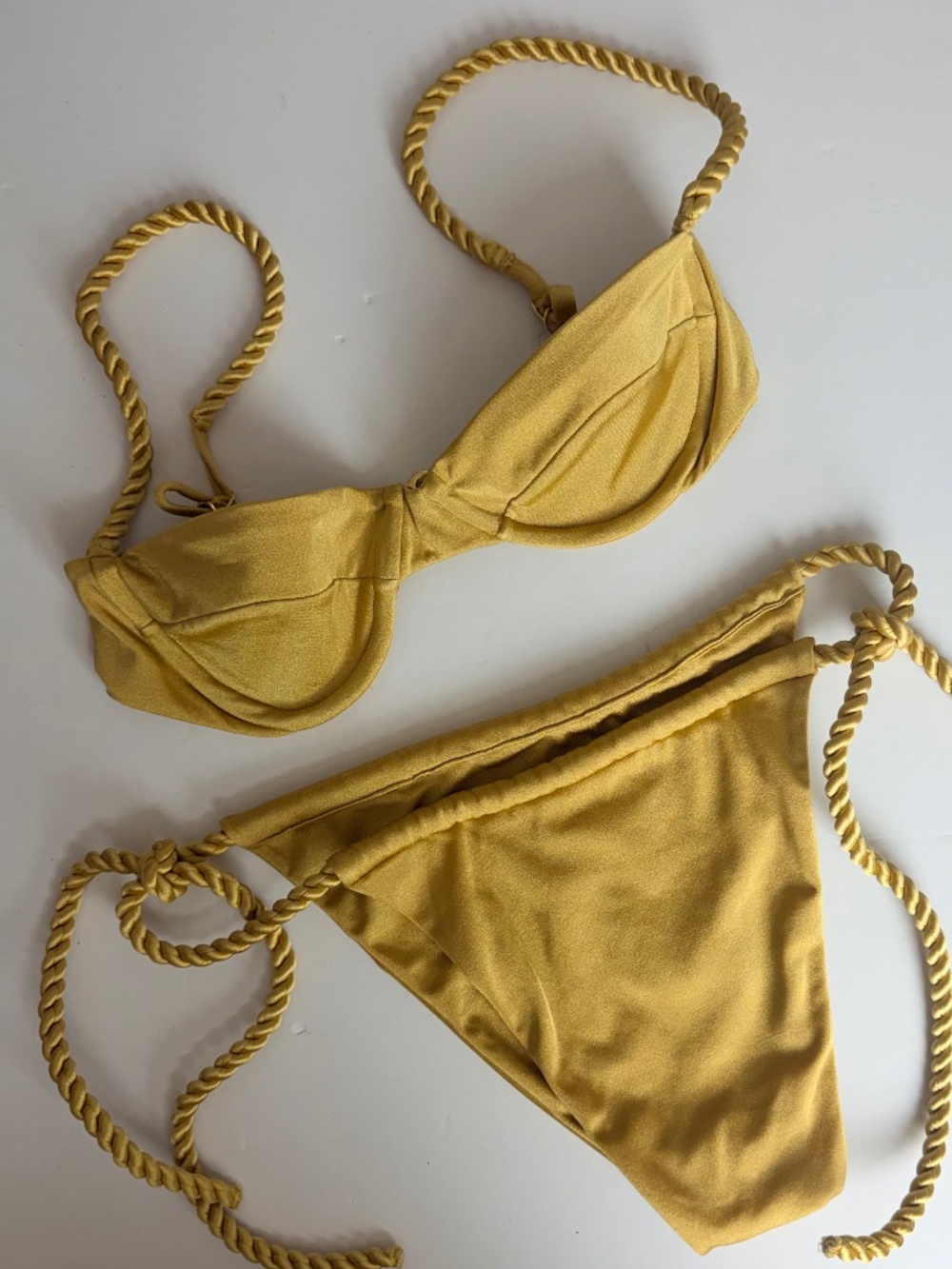 Saudade de Voce Ouro Gold Metallic Bikini Set M Rope Strap Underwire Tie Side